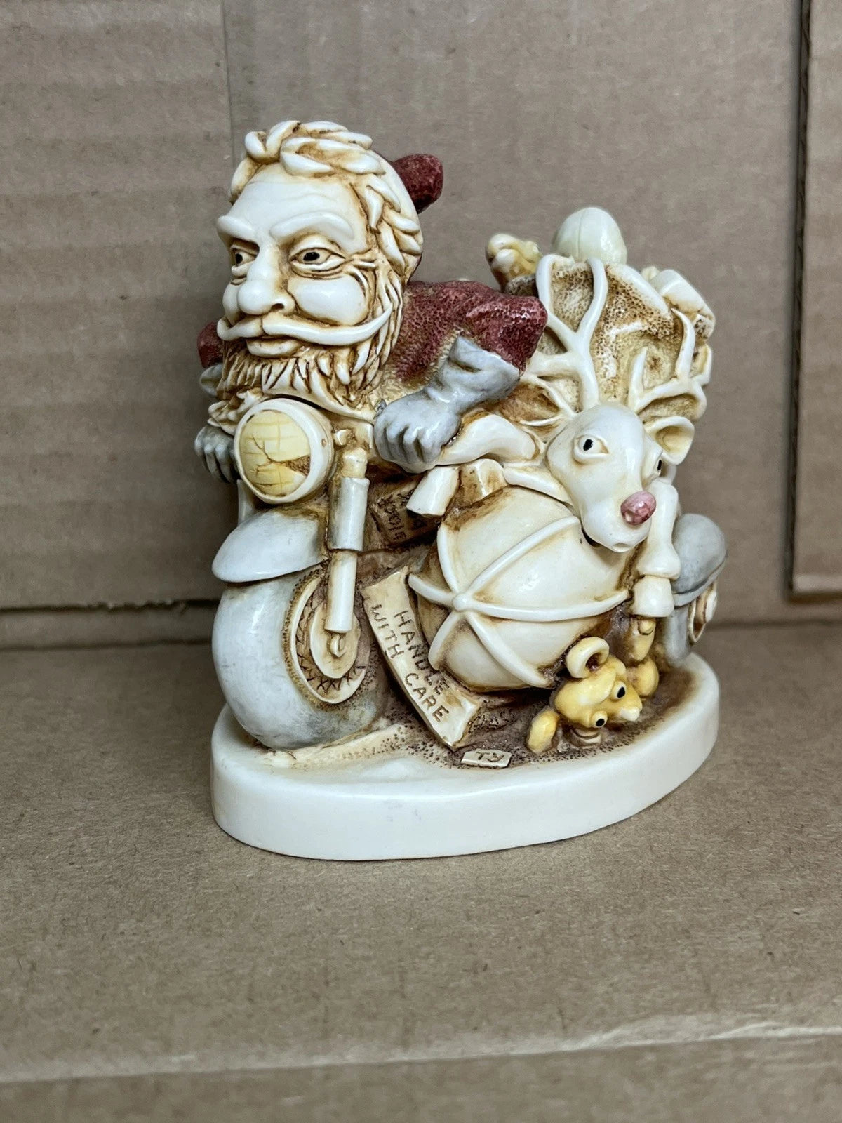 2000 Harmony Kingdom King Of The Road Christmas Box Figurine