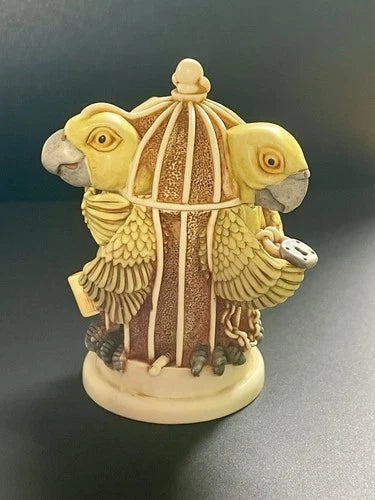 Harmony Kingdom The Great Escape Parrots Figurine TJBP