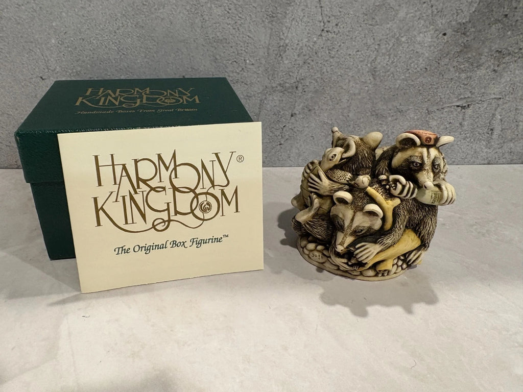 1998 Harmony Kingdom Rocky's Raiders Raccoon Box Figurine
