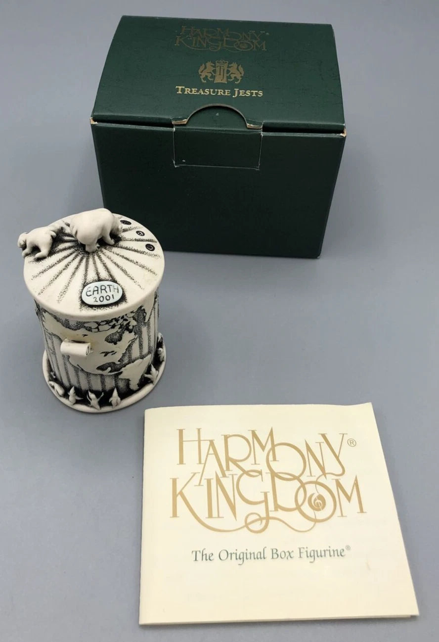 2001 Harmony Kingdom Planet Dustbin Earth Box Figurine