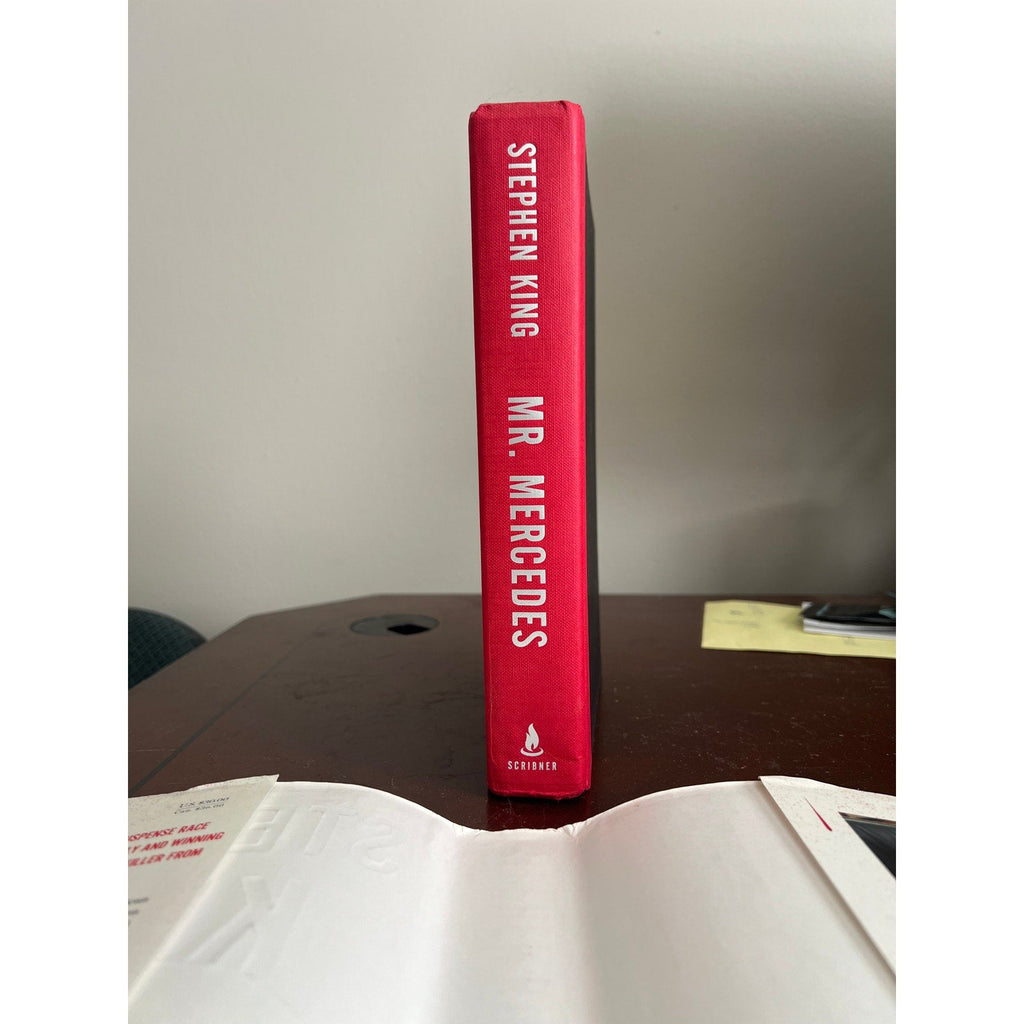 Mr. Mercedes Stephen King 1st Edition First Printing 2014 Hardcover DJ