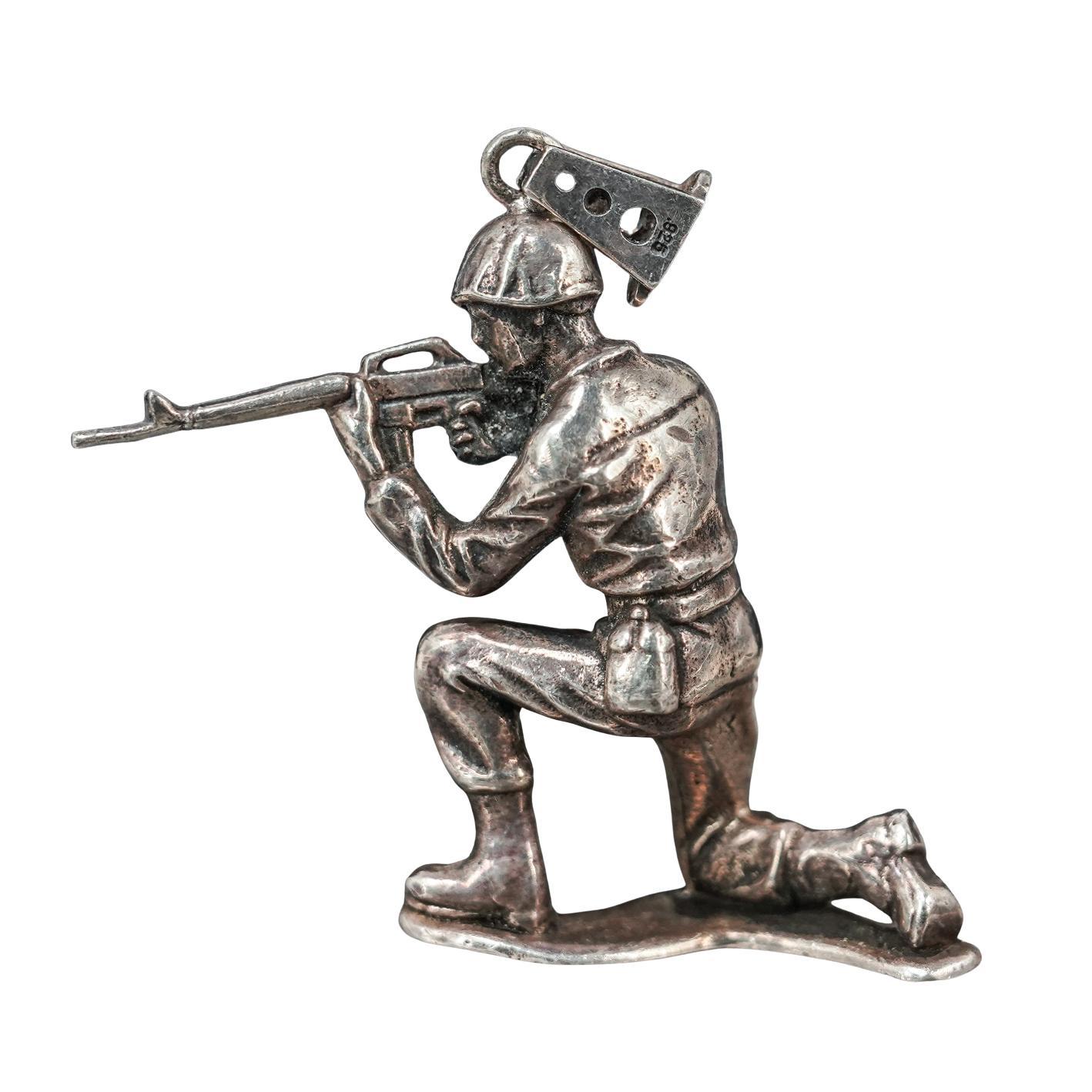 Large 34g Sterling Silver Army Soldier Pendant Charging Bayonet .925 WWII Style