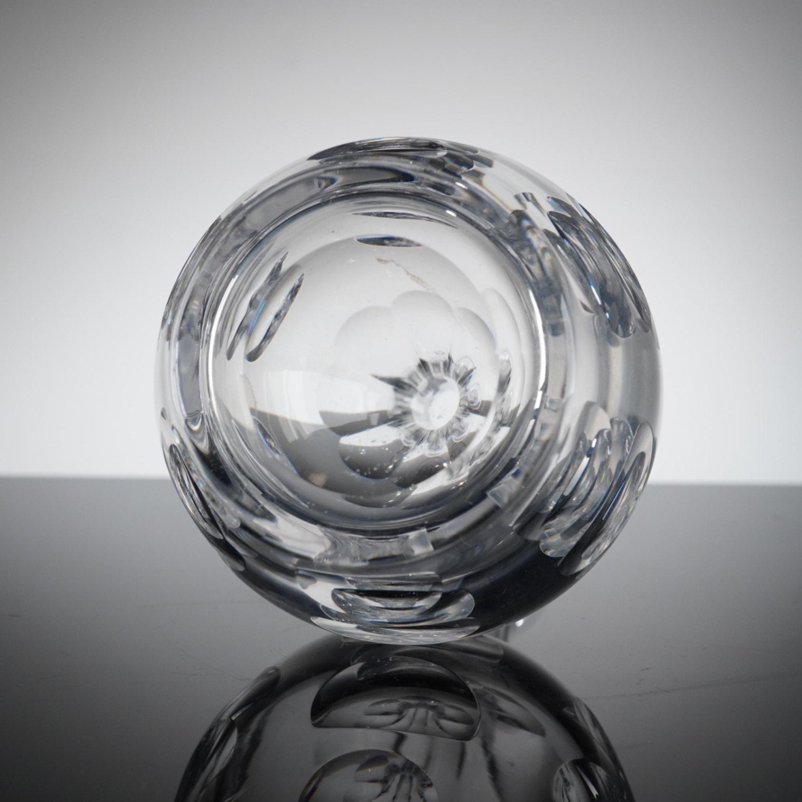 Orrefors Bernadotte Crystal Decanter Sigvard Swedish Cut Glass 10" Signed