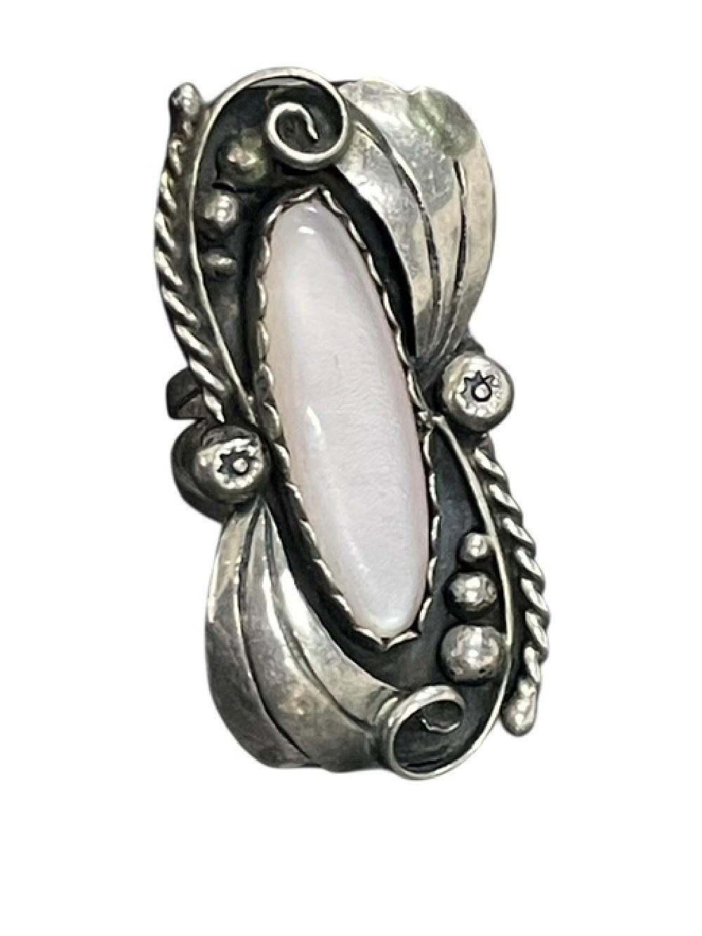Vintage Navajo Pink Mother of Pearl Ring Sterling Silver Artisan Sz 4 Native Am