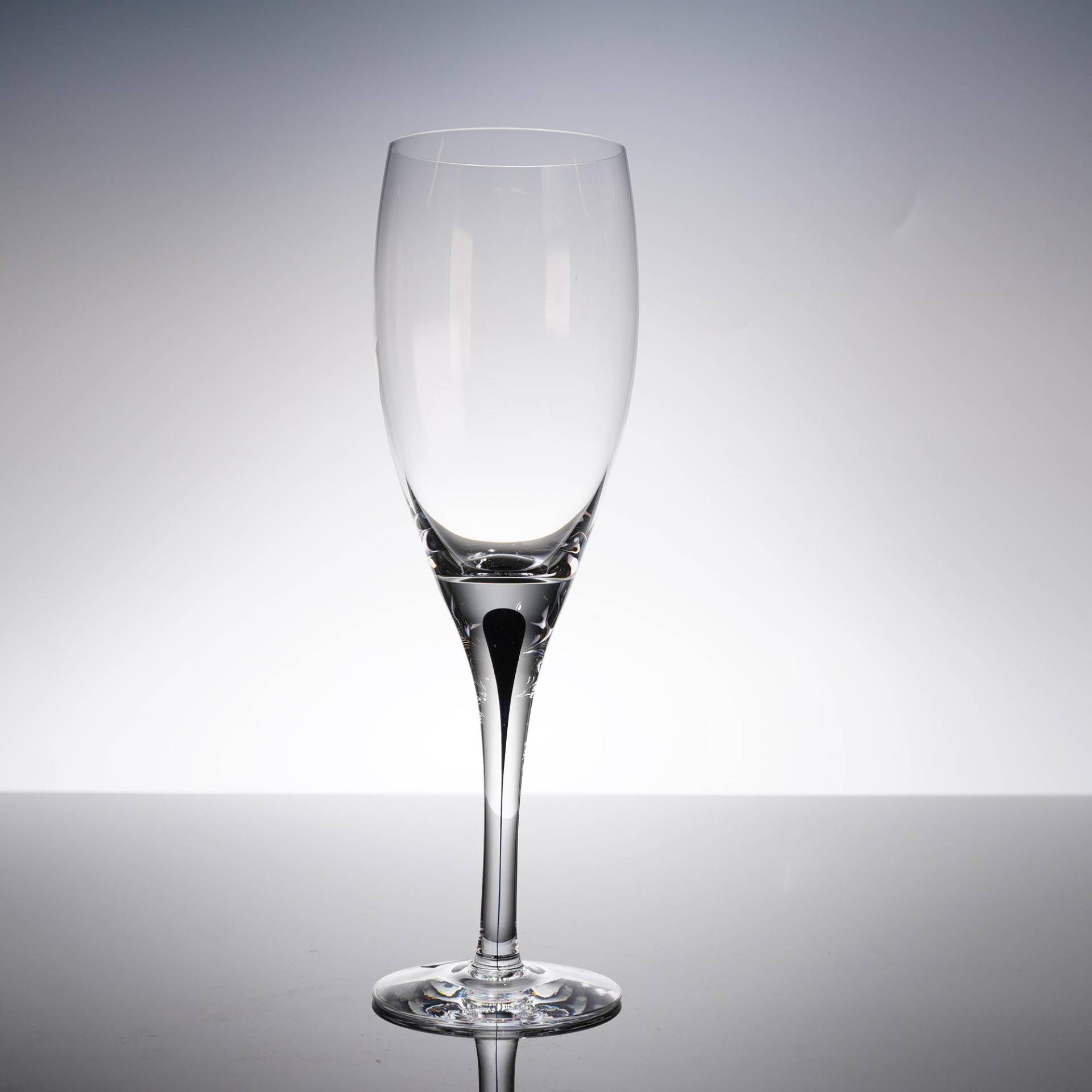 Pair Orrefors Intermezzo Champagne Flutes 2 Black Teardrop Signed 9"