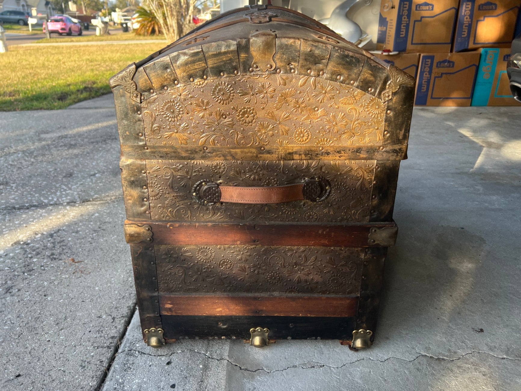 Antique Late 19th Century Dome Top Steamer Trunk - Arpeles Hartmann & Co