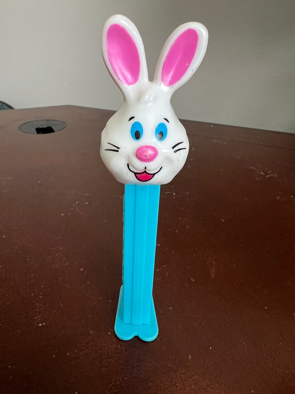 Lot of 10 Easter Holiday PEZ Dispensers - Bunnies, Chicks in Eggs, Humpty Dumpty