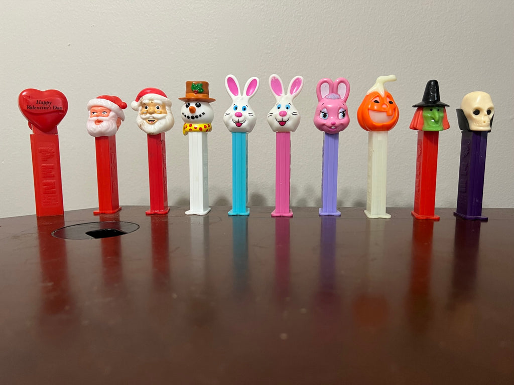Lot of 10 Mixed Holiday PEZ - Santa, Frosty, Bunny, Pumpkin, Witch