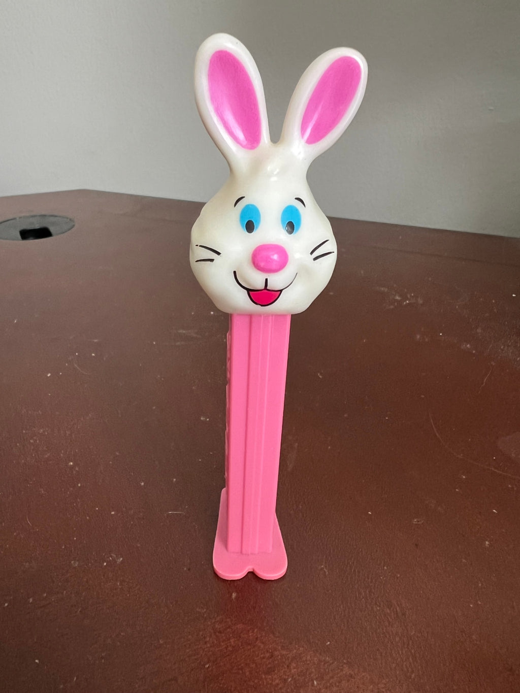 Lot of 10 Easter Holiday PEZ Dispensers - Bunnies, Chicks in Eggs, Humpty Dumpty
