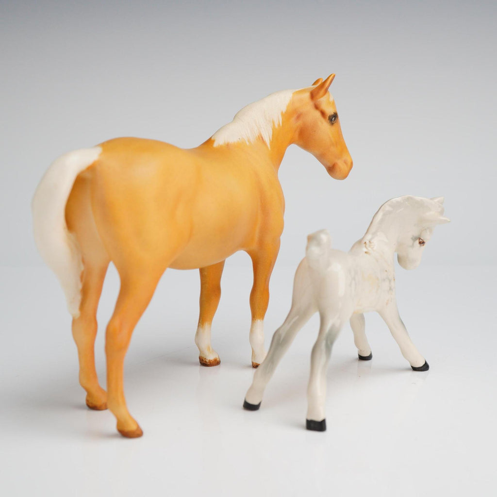 Beswick Porcelain Horse Figurines Palomino Mare & Dapple Gray Foal England 2pc