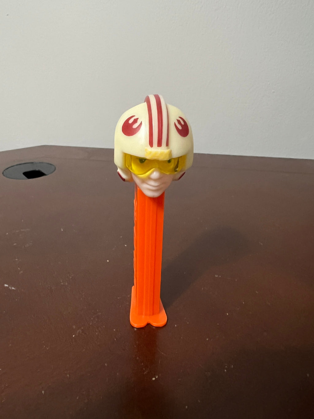 Lot of 10 PEZ - Star Wars Yoda, Taz, Santa, Frosty, Pumpkin, Big Ear Bunny