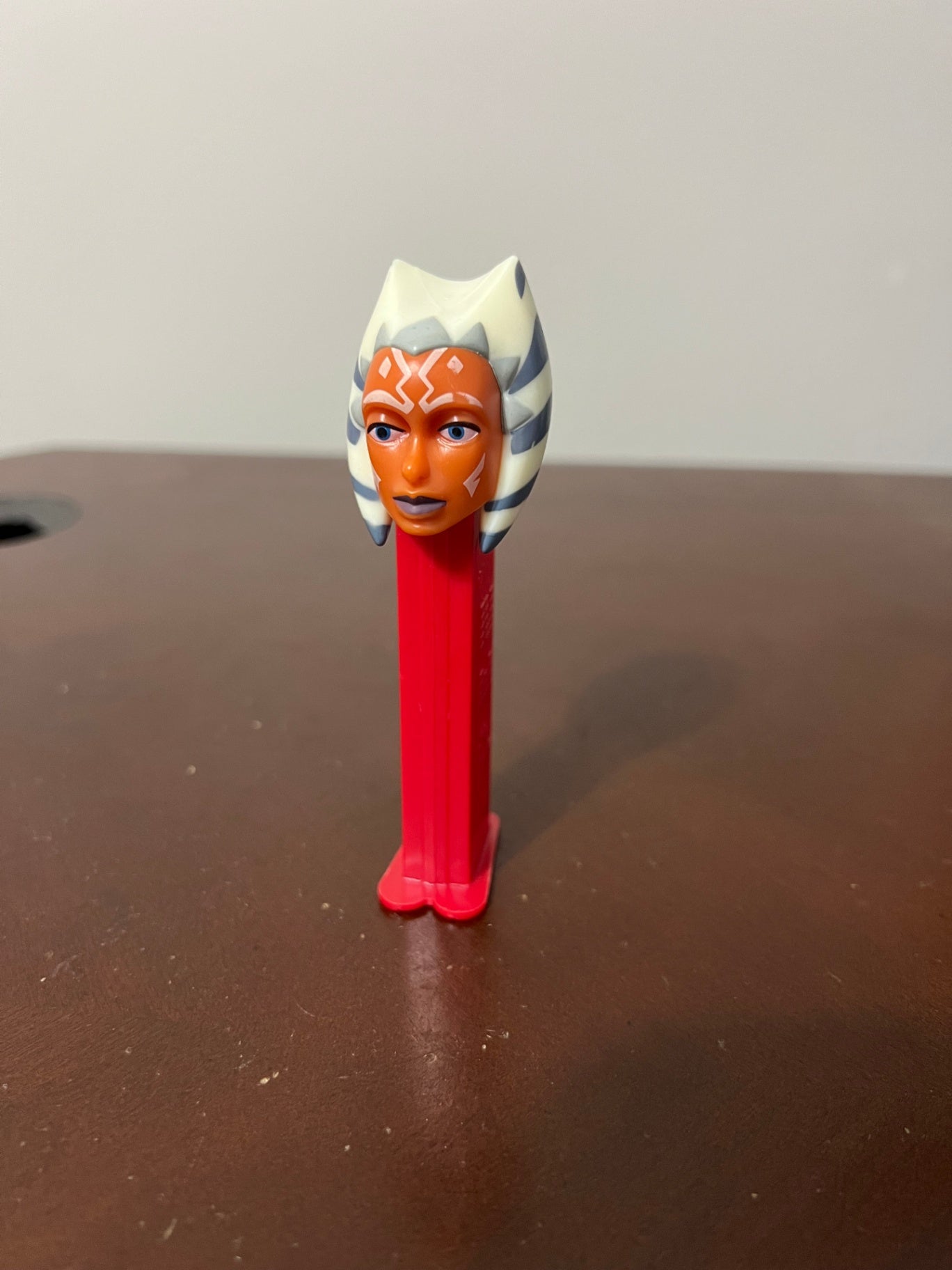 Lot of 10 PEZ - Star Wars Yoda, Taz, Santa, Frosty, Pumpkin, Big Ear Bunny