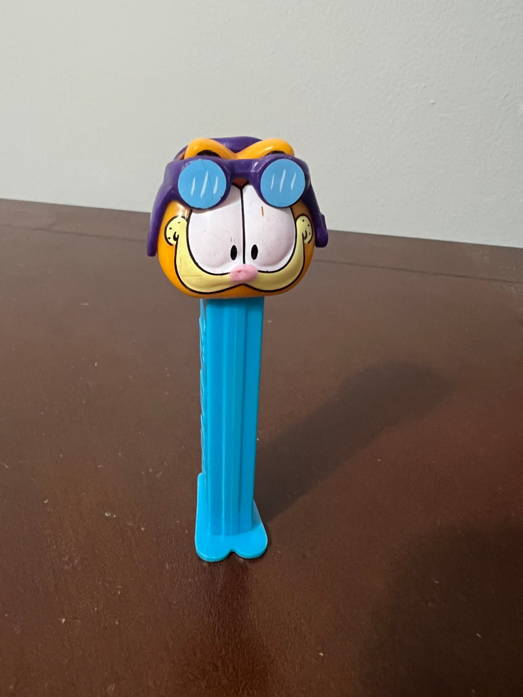 Lot of 10 PEZ - Garfield Nermal Snoopy Woodstock Lucy Linus Bert