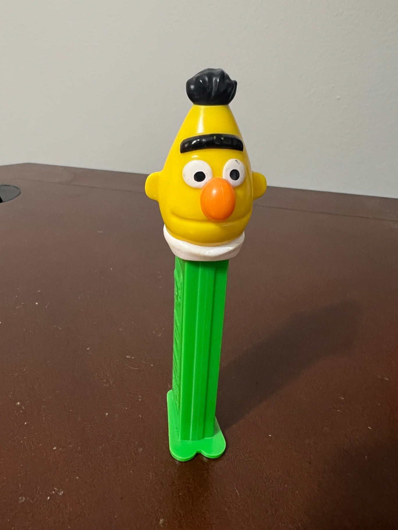 Lot of 10 PEZ - Garfield Nermal Snoopy Woodstock Lucy Linus Bert