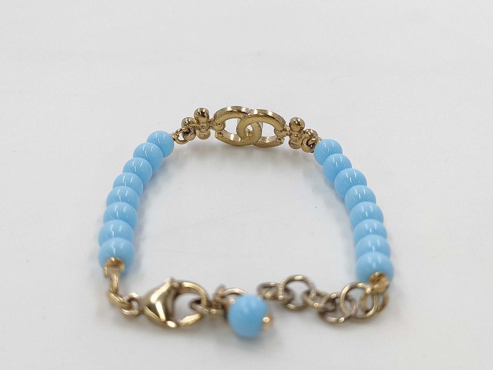 Authentic Chanel C23A Resin Bead CC Logo Rhinestone Bracelet with Box