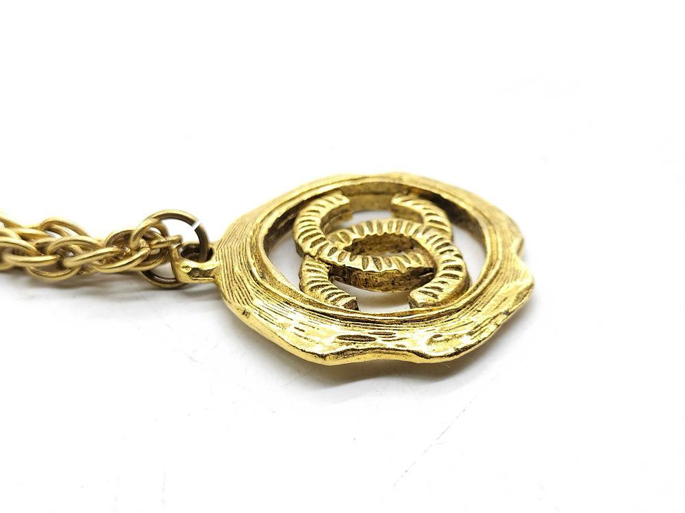 Authentic Vintage Chanel 1970s CC Logo Rope Chain Necklace Gold Plated