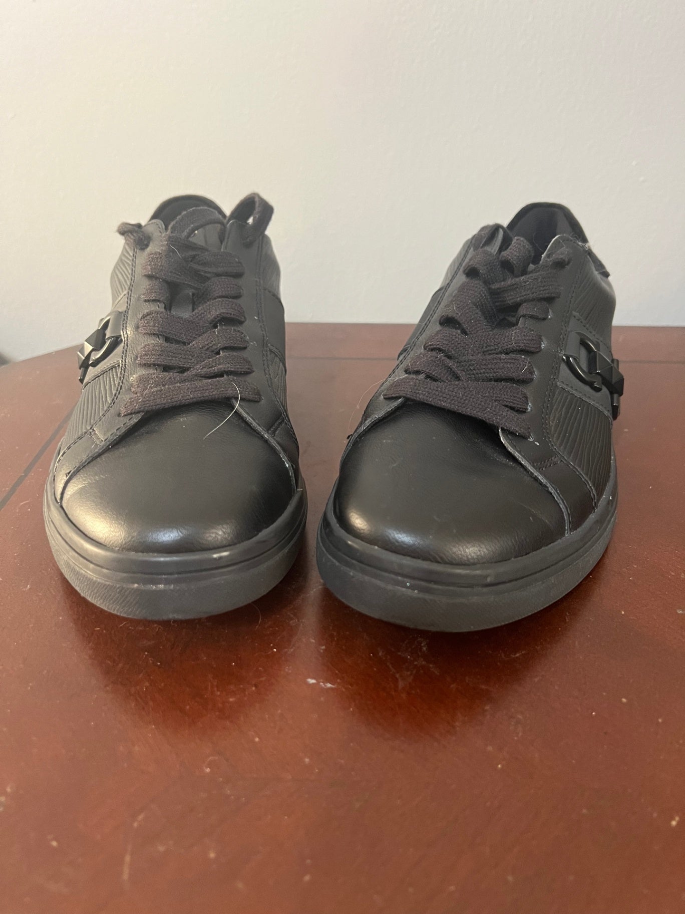 Aldo Pinedale Black Low Top Fashion Sneakers Men's Size 7.5 / Women's 9.0