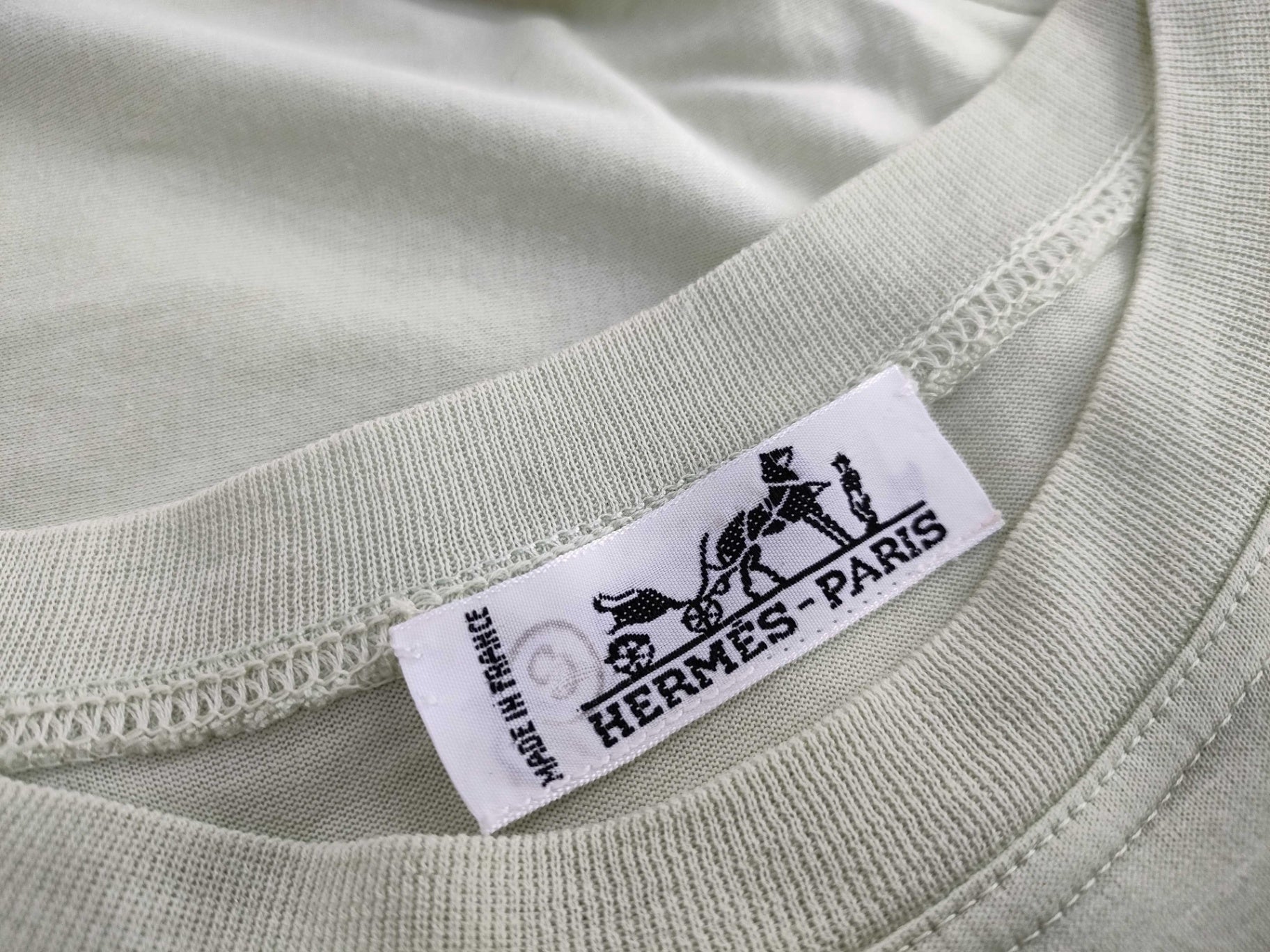 Hermes Vintage Pale Green Cotton T-Shirt Embroidered Crest Men M Women L 20" P2P