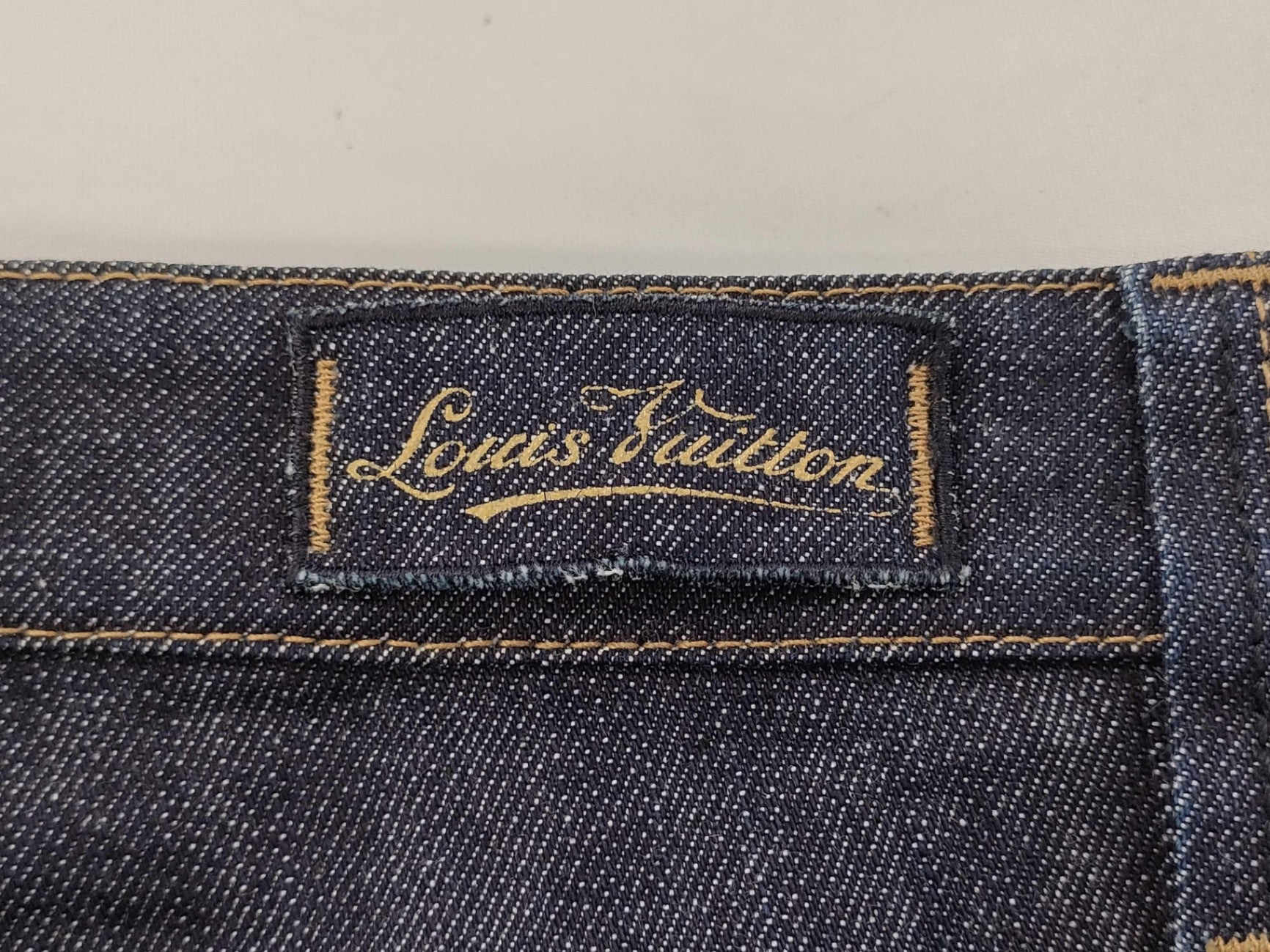 Louis Vuitton Dark Wash Denim Wide Leg Capri Jeans Contrast Stitch FR 36 US 4