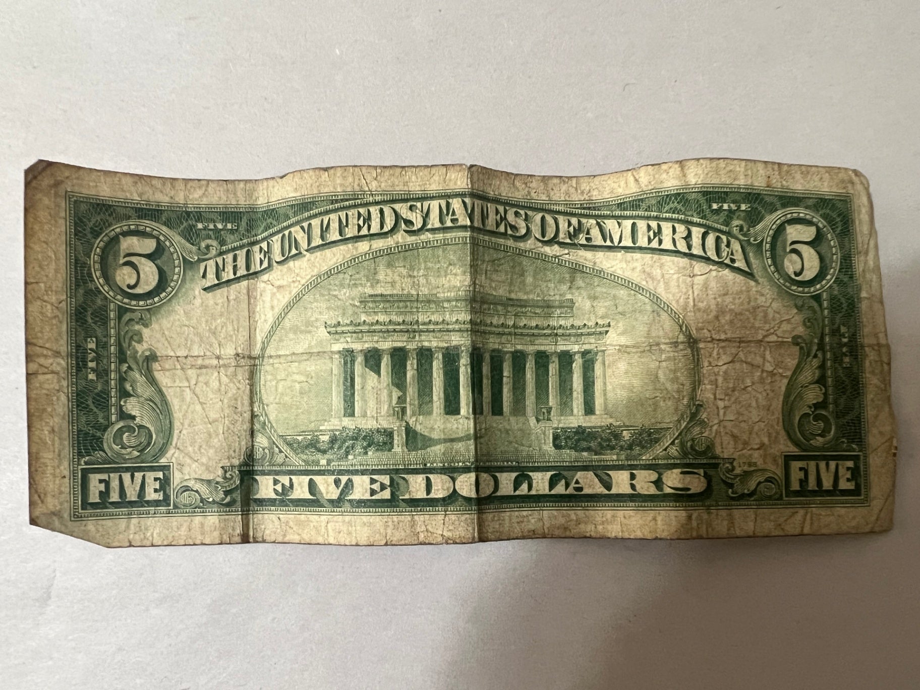 intage US Red Seal Note Lot $5 1928F & $2 1928D plus $1 Silver Cert 1957B