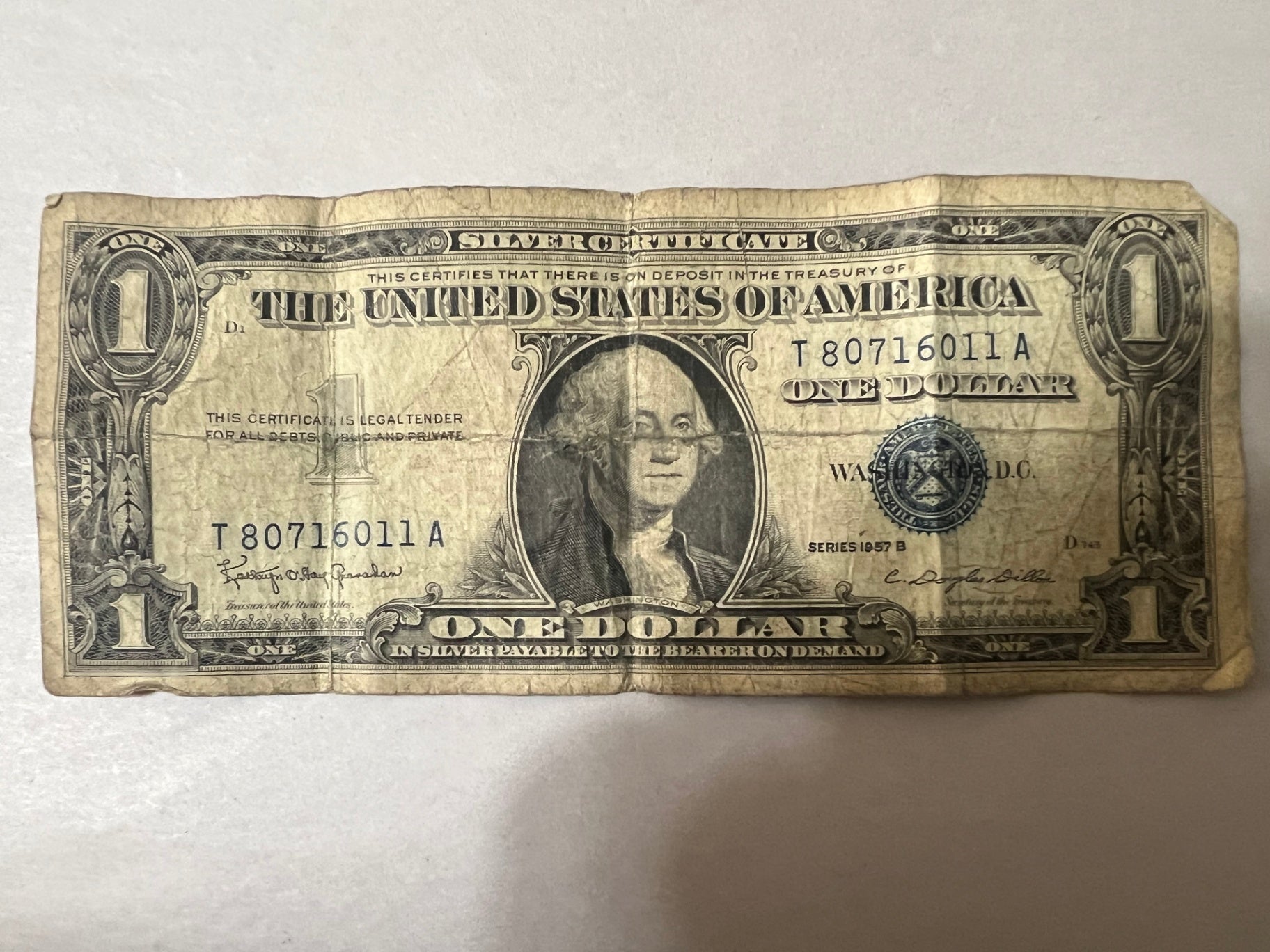 intage US Red Seal Note Lot $5 1928F & $2 1928D plus $1 Silver Cert 1957B