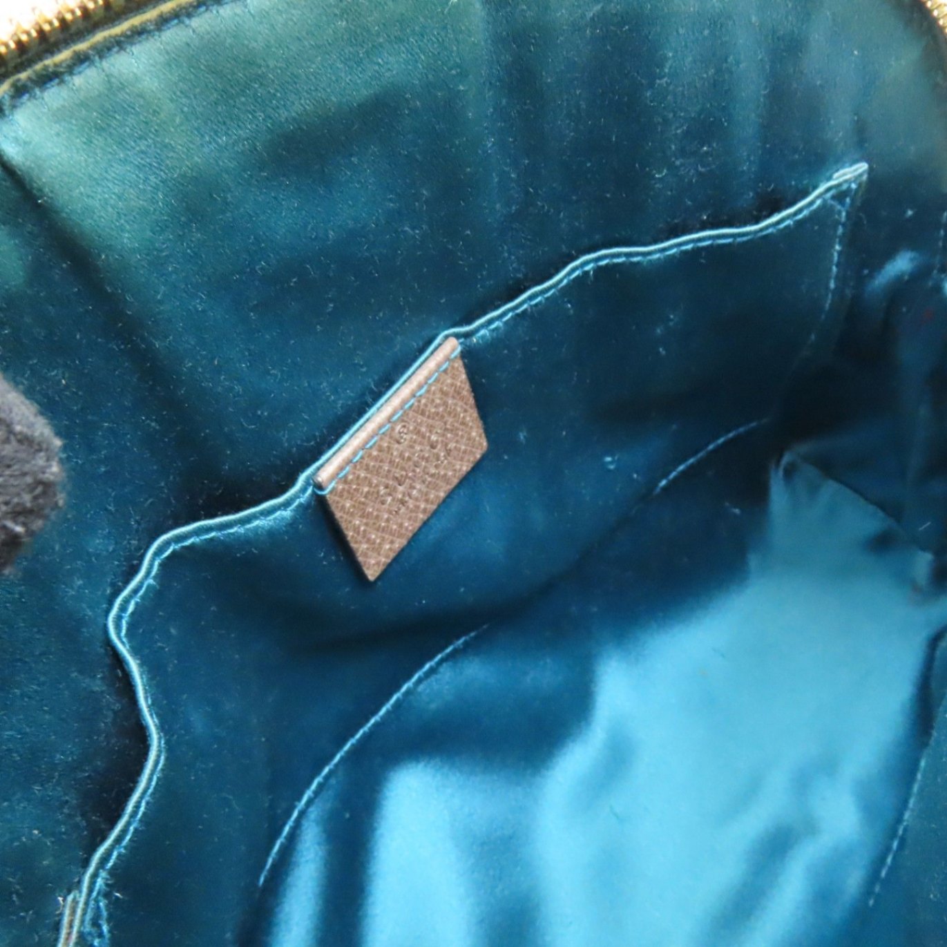 Gucci Ophidia GG Supreme Small Shoulder Bag