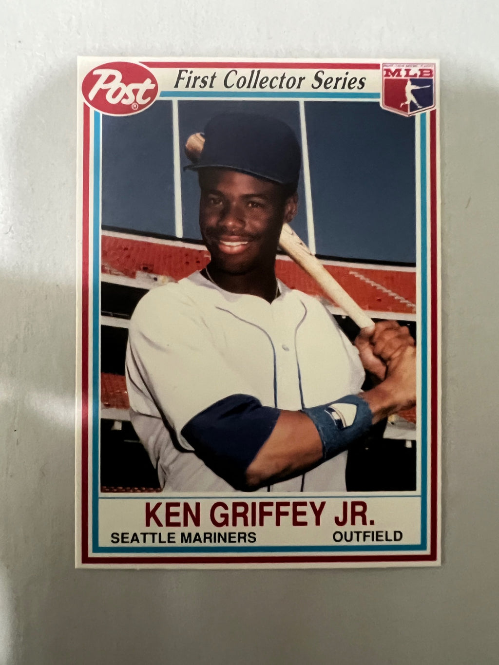 Ken Griffey Jr. 6-Card Lot - 1990-2004 - Score Dream Team, Post Cereal, Studio