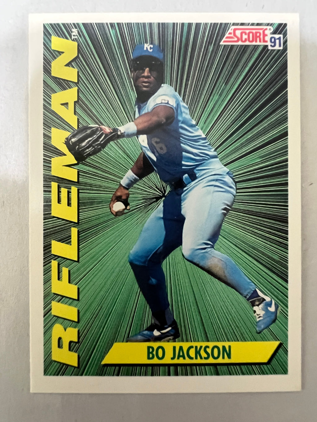 Bo Jackson 11-Card Legacy Lot - 1988-1992 - Topps #750, Pro Set, Diamond Kings