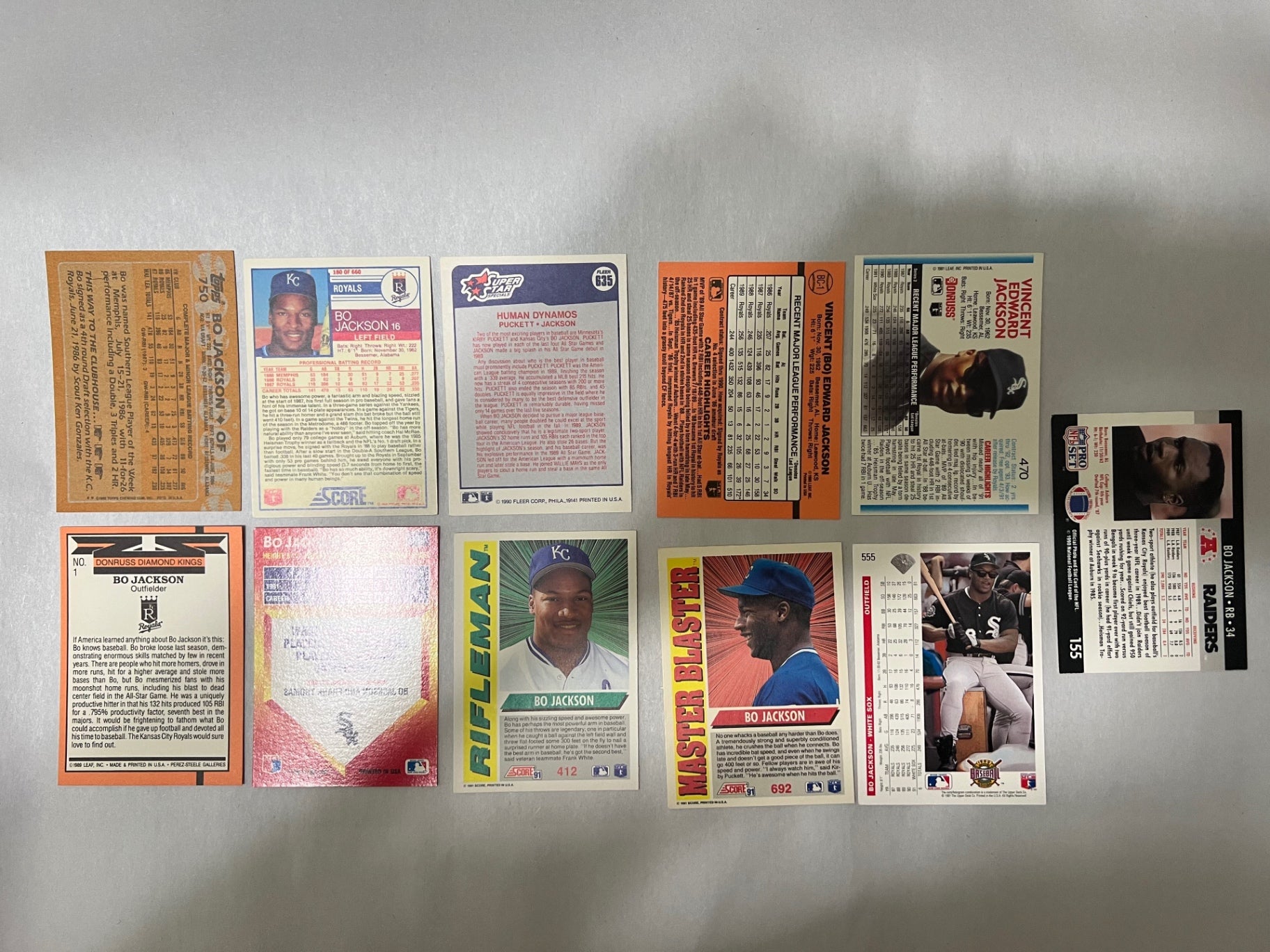 Bo Jackson 11-Card Legacy Lot - 1988-1992 - Topps #750, Pro Set, Diamond Kings