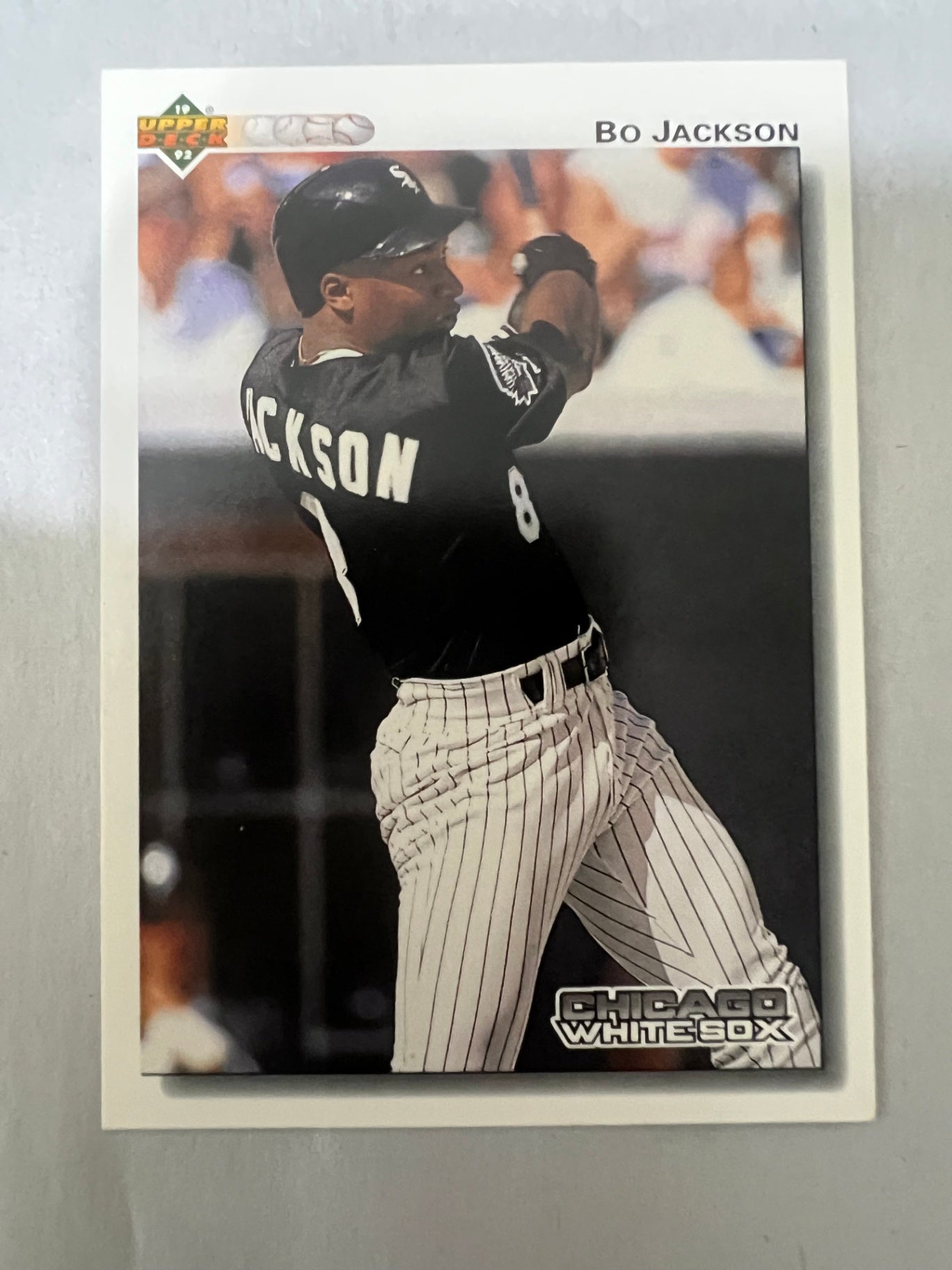 Bo Jackson 11-Card Legacy Lot - 1988-1992 - Topps #750, Pro Set, Diamond Kings