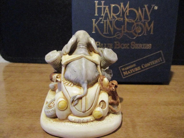 2004 Harmony Kingdom Heavy Petting Box Figurine Signed 1692/2500