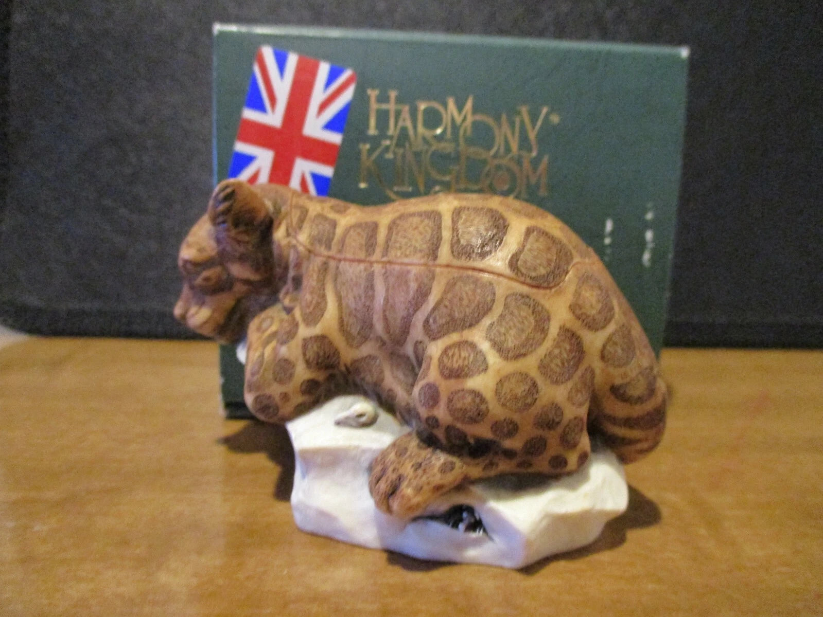 2002 Harmony Kingdom Sweet Spot Leopard Box Figurine