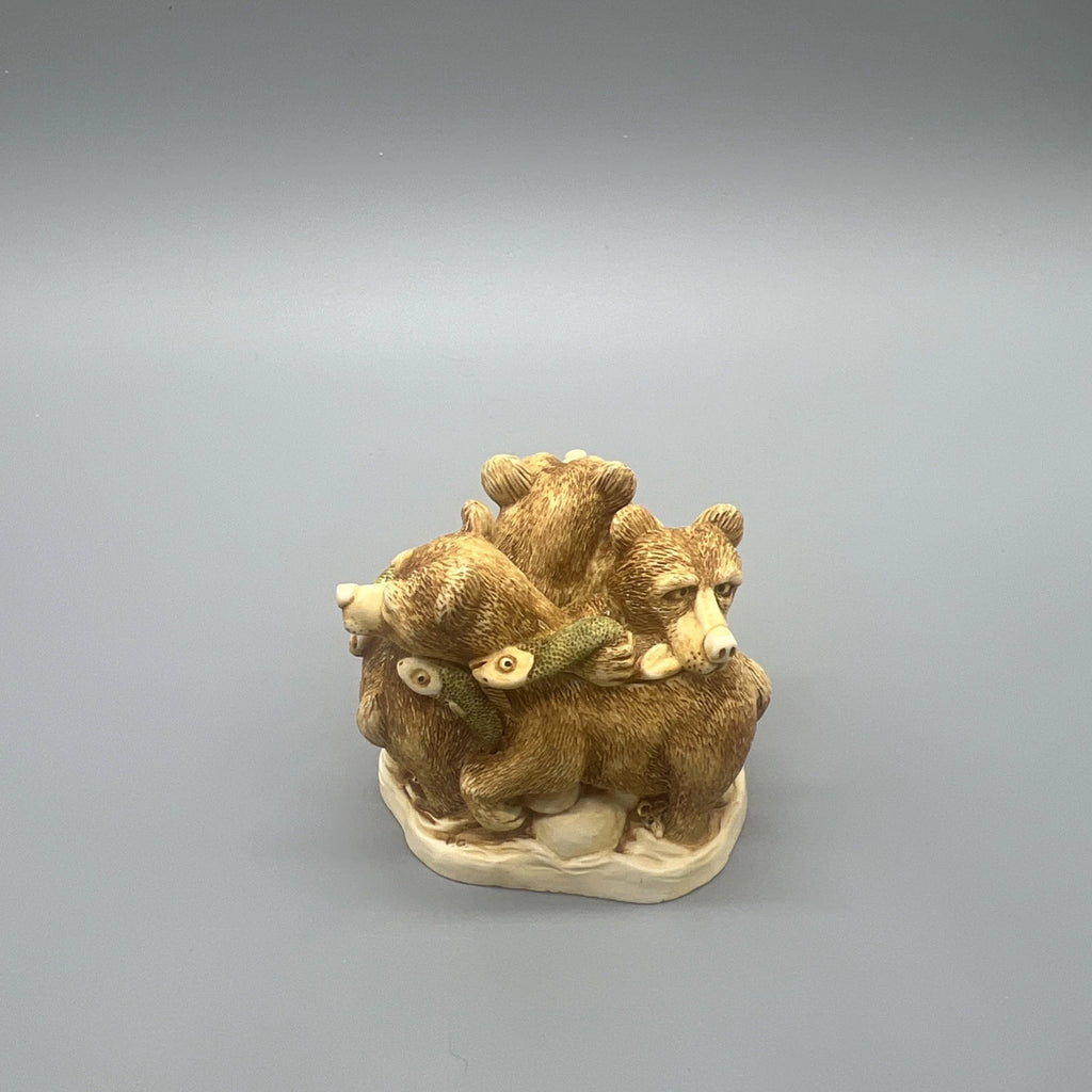 1995 Harmony Kingdom Life's A Picnic Bear Box Figurine
