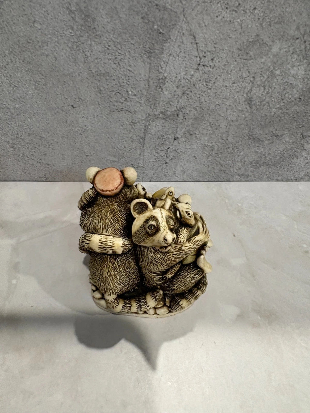 1998 Harmony Kingdom Rocky's Raiders Raccoon Box Figurine