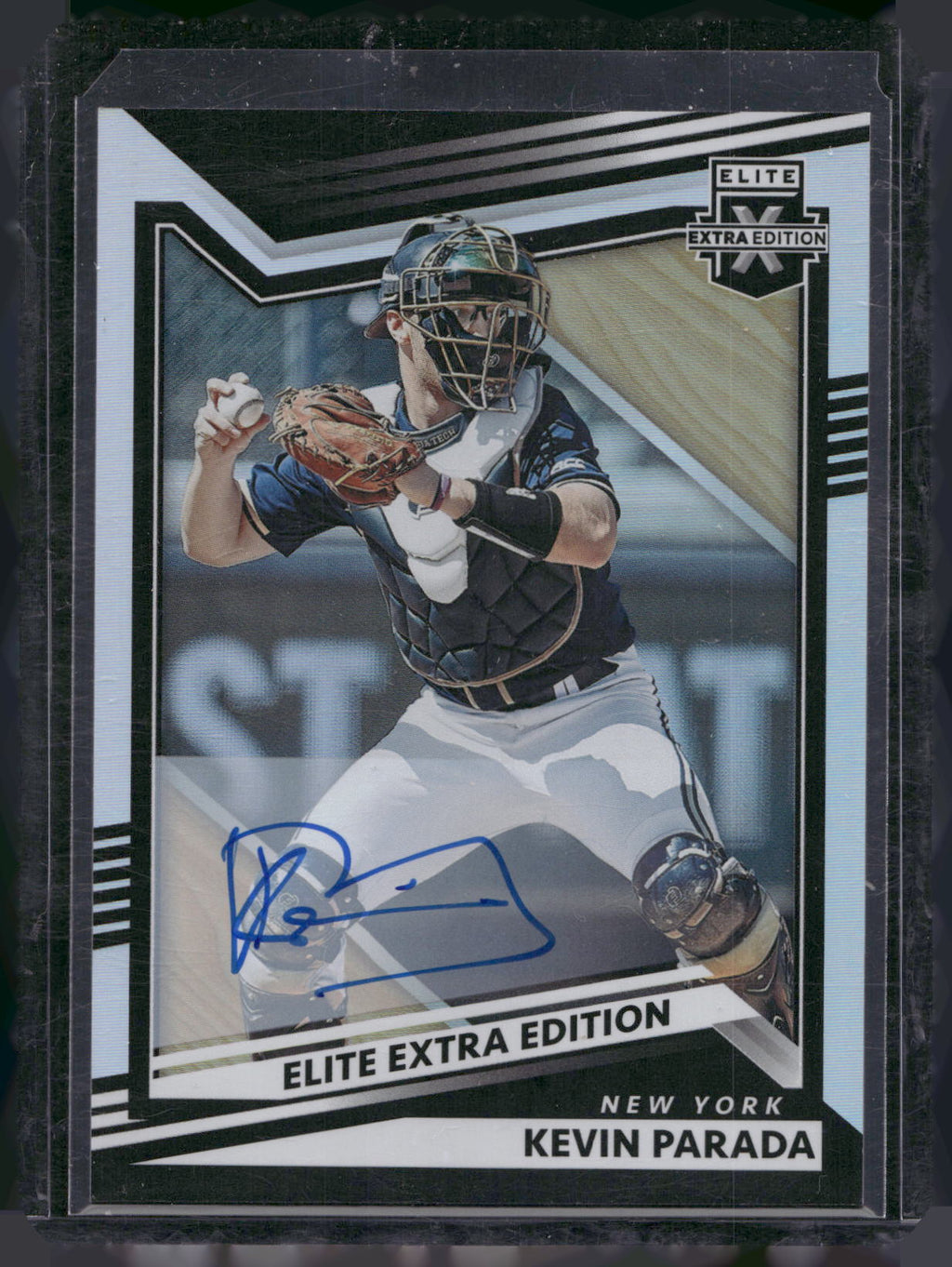 2022 Panini Elite Extra Edition #11 Kevin Parada Signatures