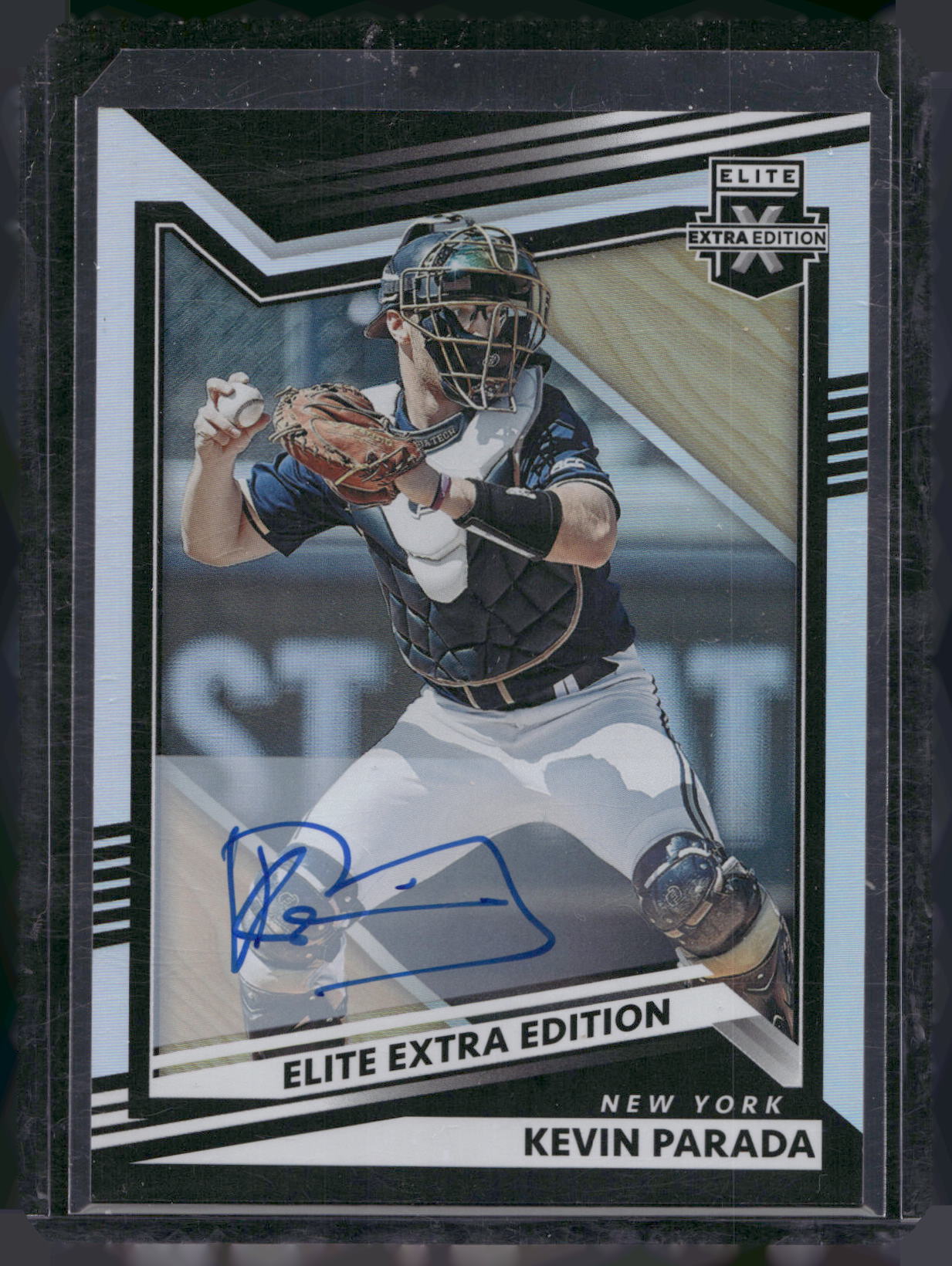 2022 Panini Elite Extra Edition #11 Kevin Parada Signatures