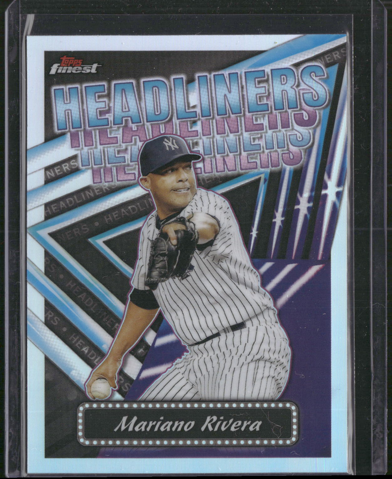 2023 Finest #FH-9 Mariano Rivera Headliners