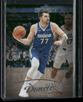 2022-23 Panini Chronicles #143 Luka Doncic