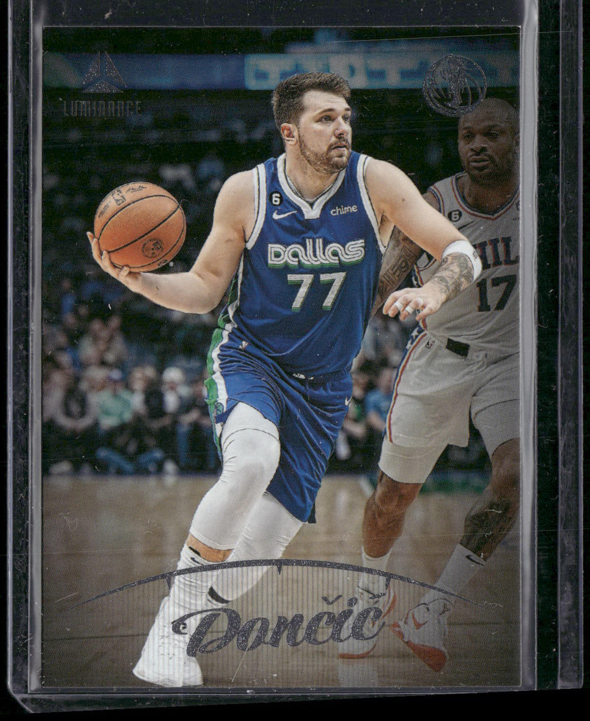 2022-23 Panini Chronicles #143 Luka Doncic
