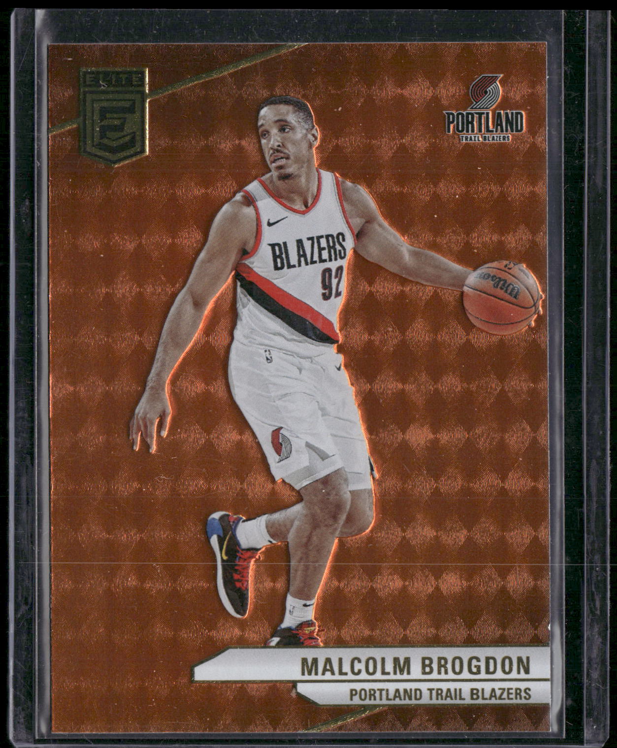 2023-24 Donruss Elite #18 Malcolm Brogdon Orange