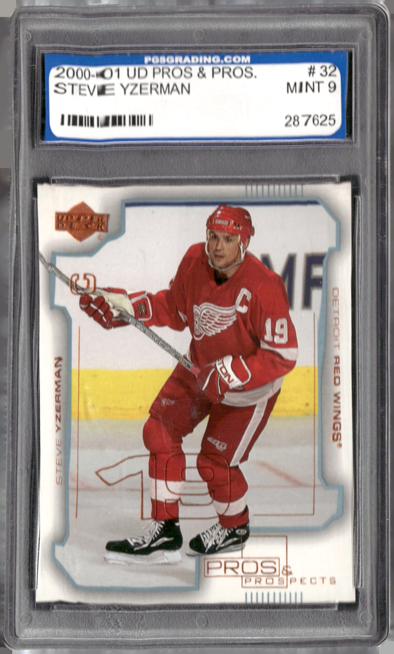 2000-01 Upper Deck Pros & Prospects #32 Steve Yzerman