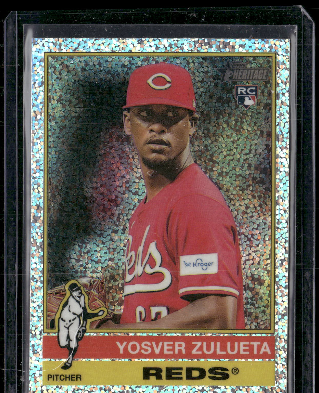 2025 Topps Heritage #132 Yosver Zulueta Chrome Silver Sparkle Refractor