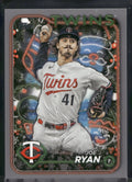 2024 Topps Holiday #H104 Joe Ryan Silver Glitter