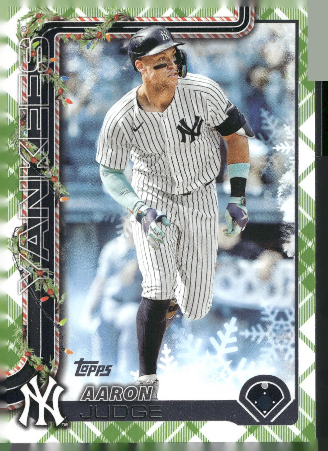 2025 Topps Holiday #H161 Aaron Judge Green Holiday Plaid