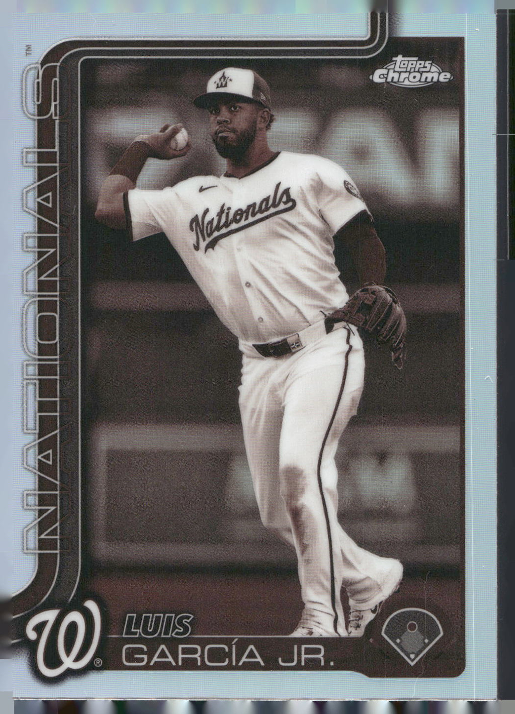 2025 Topps Chrome #269 Luis García Jr. Sepia Refractors