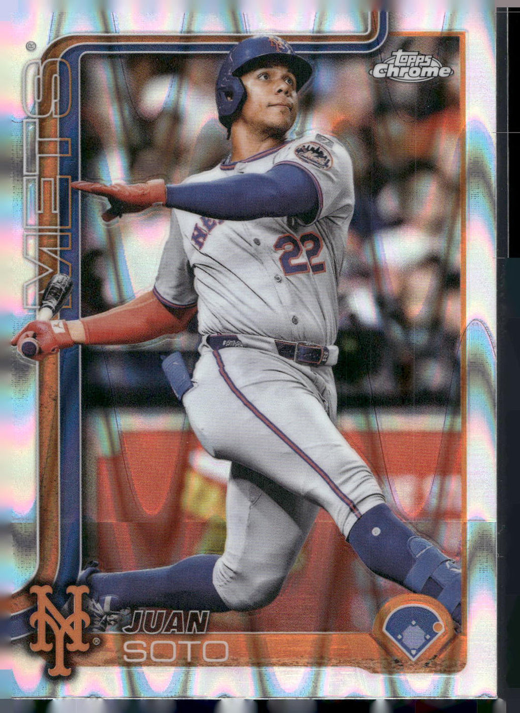 2025 Topps Chrome #200 Juan Soto RayWave Refractors