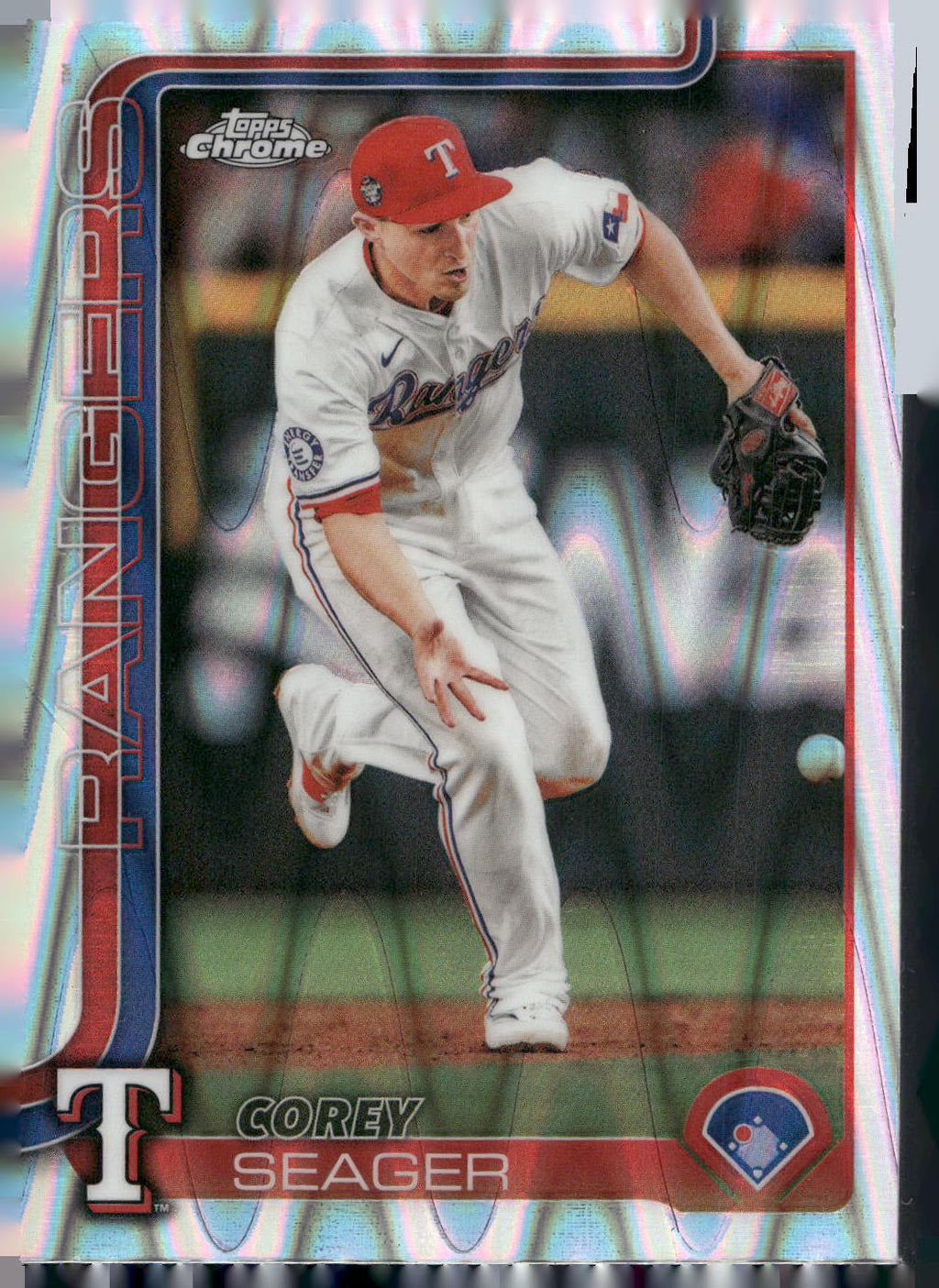 2025 Topps Chrome #24 Corey Seager RayWave Refractors