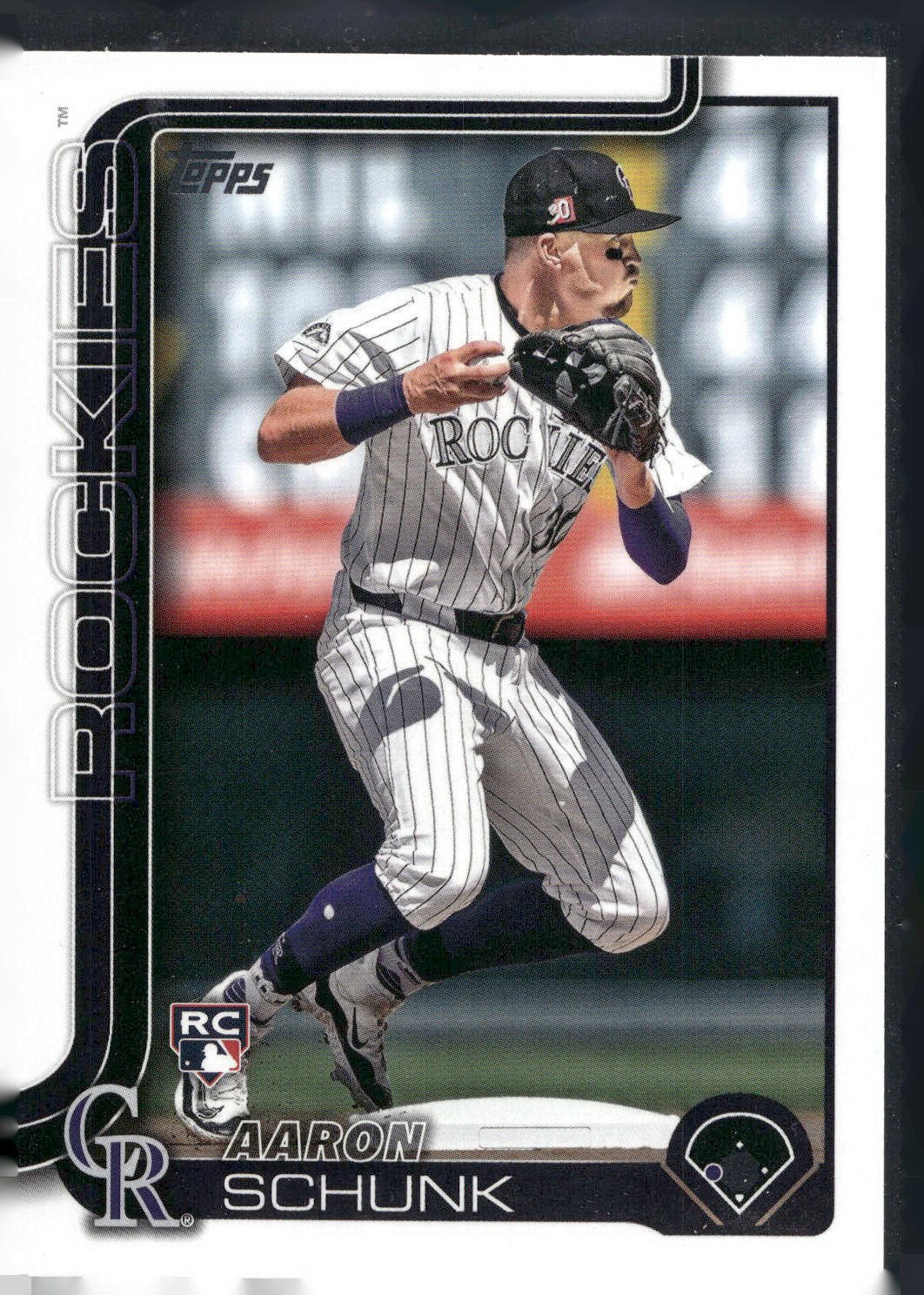 2025 Topps #196 Aaron Schunk