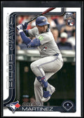 2025 Topps #18 Orelvis Martinez