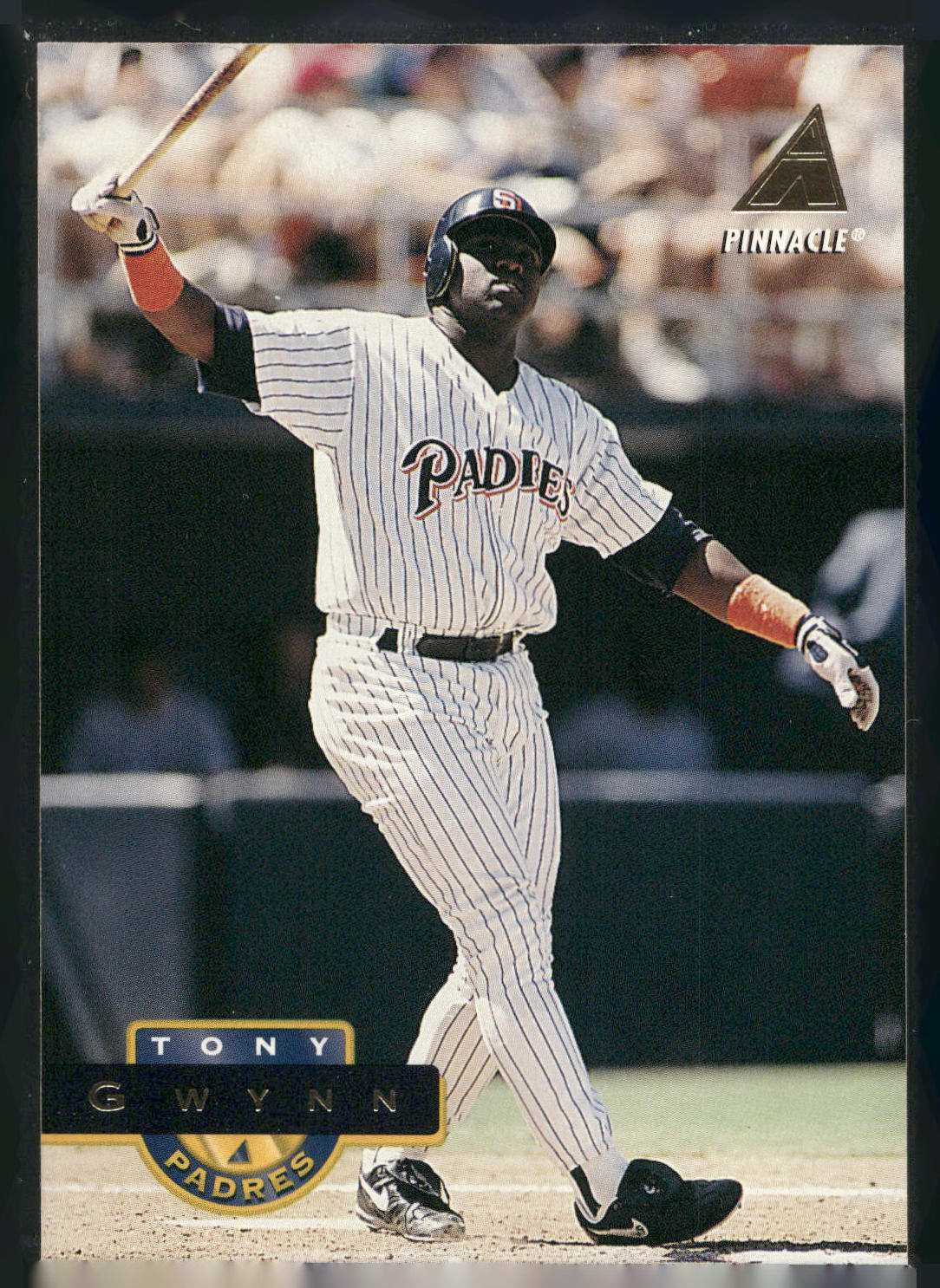 1994 Pinnacle #4 Tony Gwynn